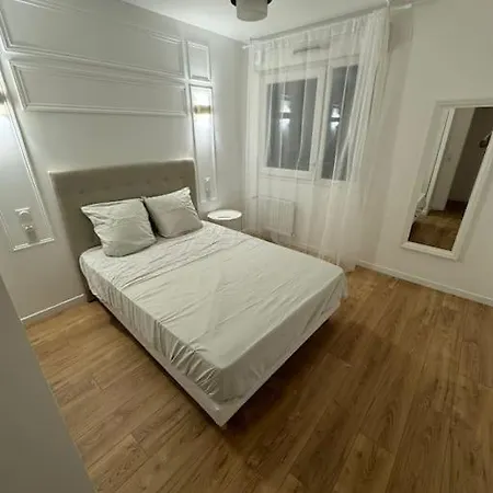 Apartment T4 De 87m2 A 5min De Paris