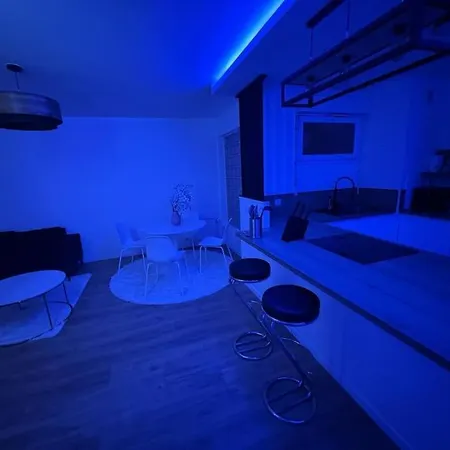 Apartment T4 De 87m2 A 5min De Paris